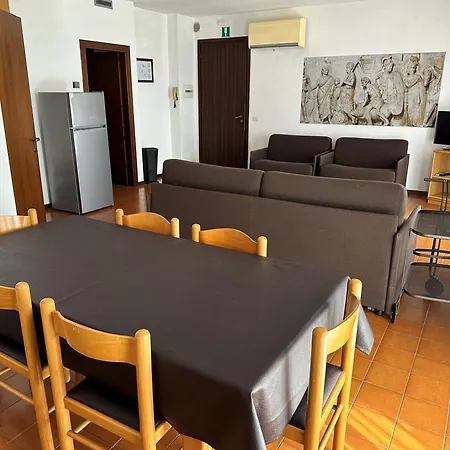 Apartahotel Villaggio Barbara 3*