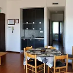 Villaggio Barbara شقة فندقية Moniga del Garda